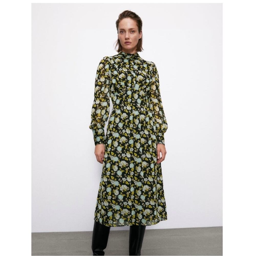 ZARA Floral Print Swiss Dot Peek A Boo Slit Chest Long Sleeve Midi Dress Size XL